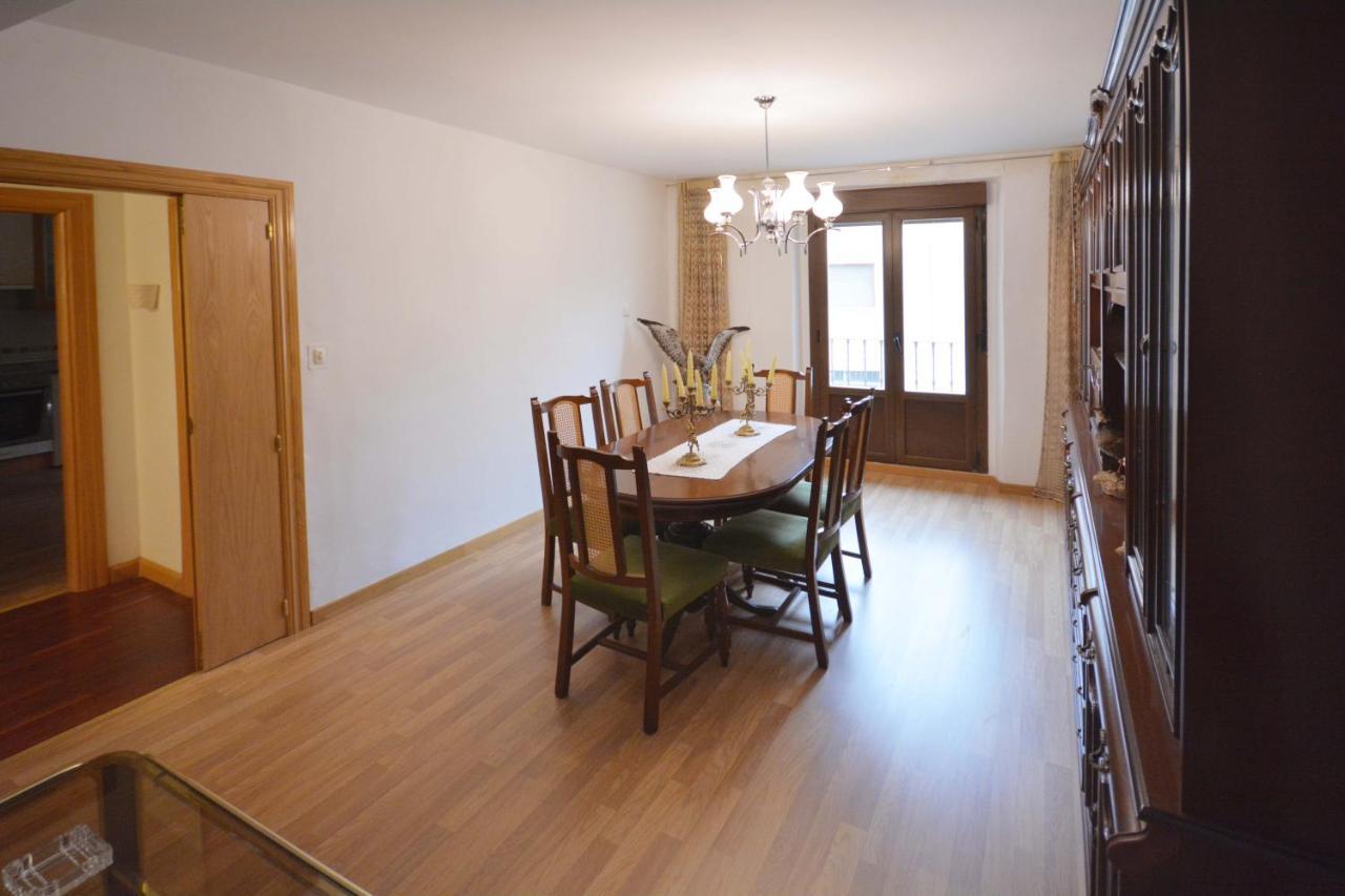 La Casa De El Burgo Hébergement de vacances