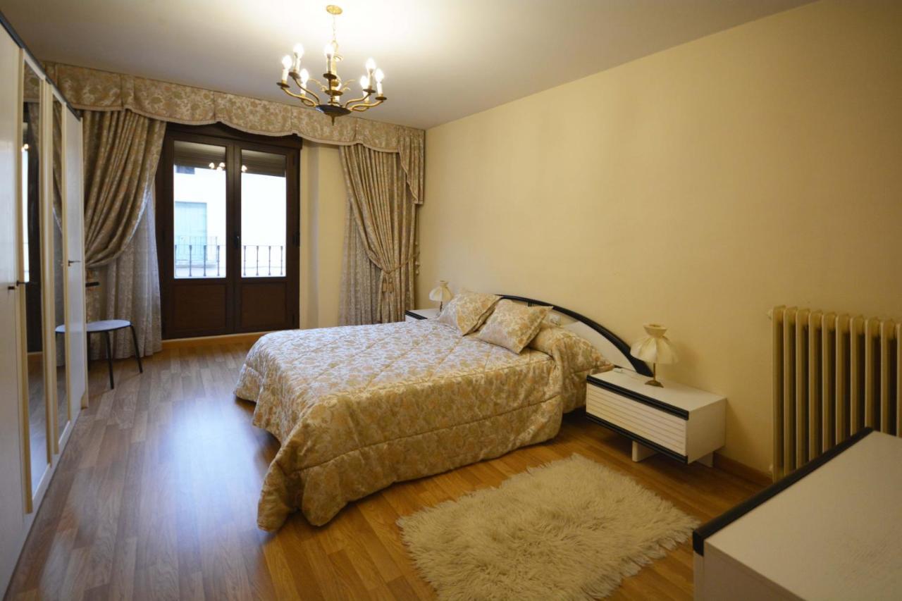 La Casa De El Burgo